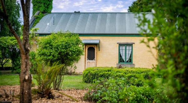 Blackwood Park Cottages image 14
