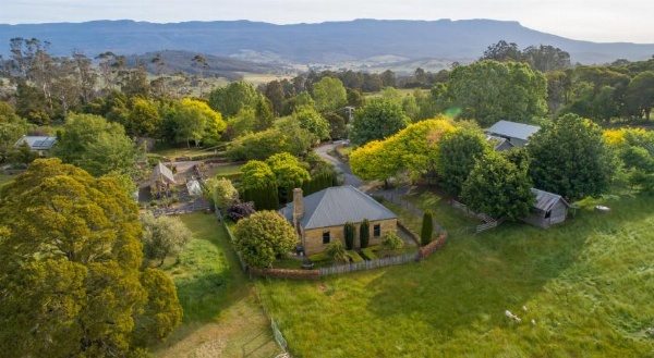 Blackwood Park Cottages image 21
